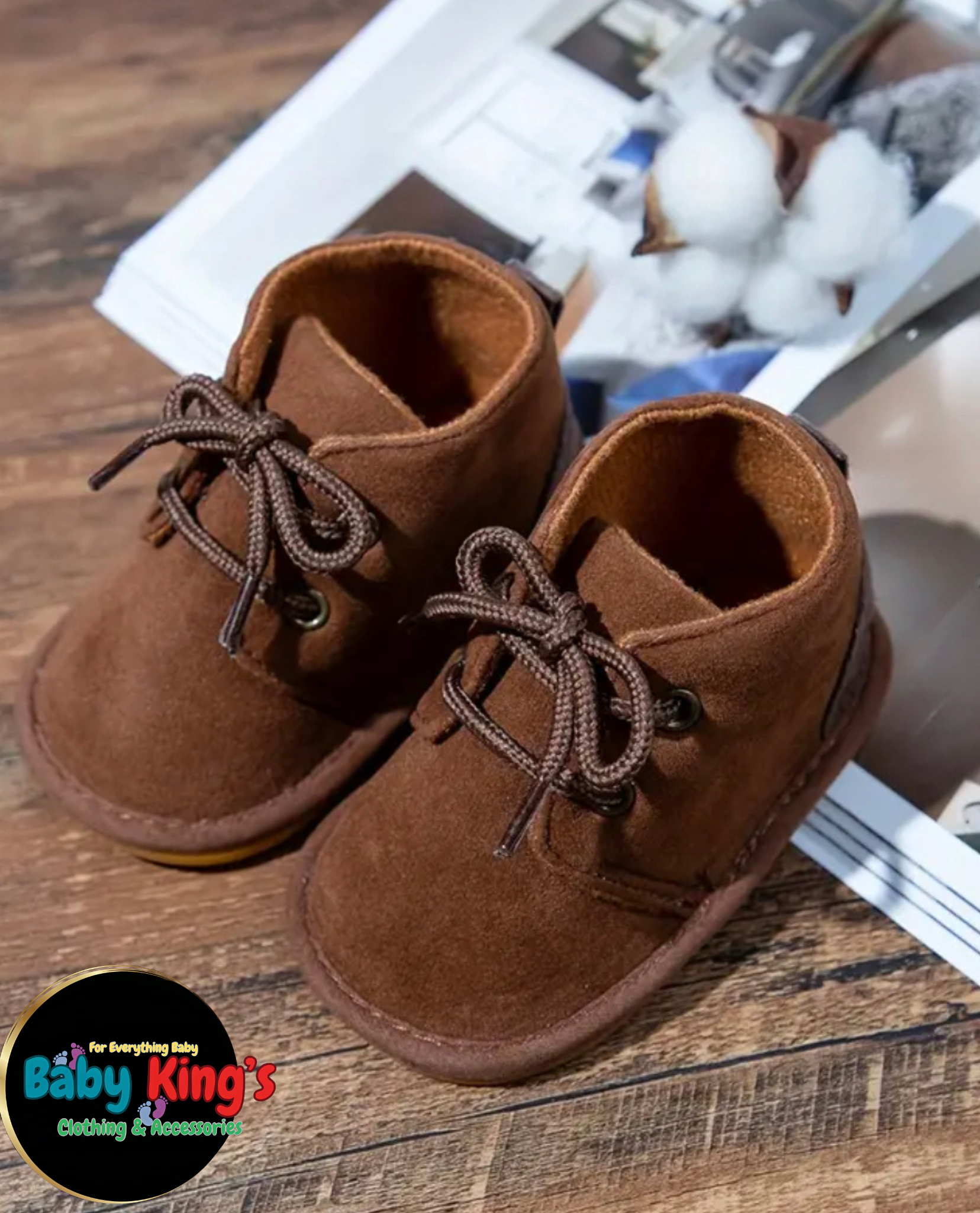 Boys 3.5 Suede Shoe